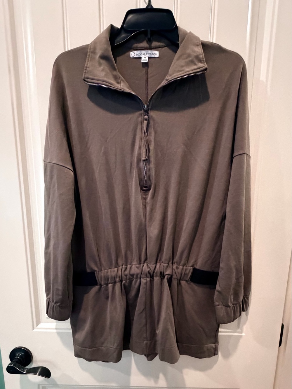 Epoque Evolution Medium Taupe Drawstring Utility Jacket EUC Active Outdoors Fall